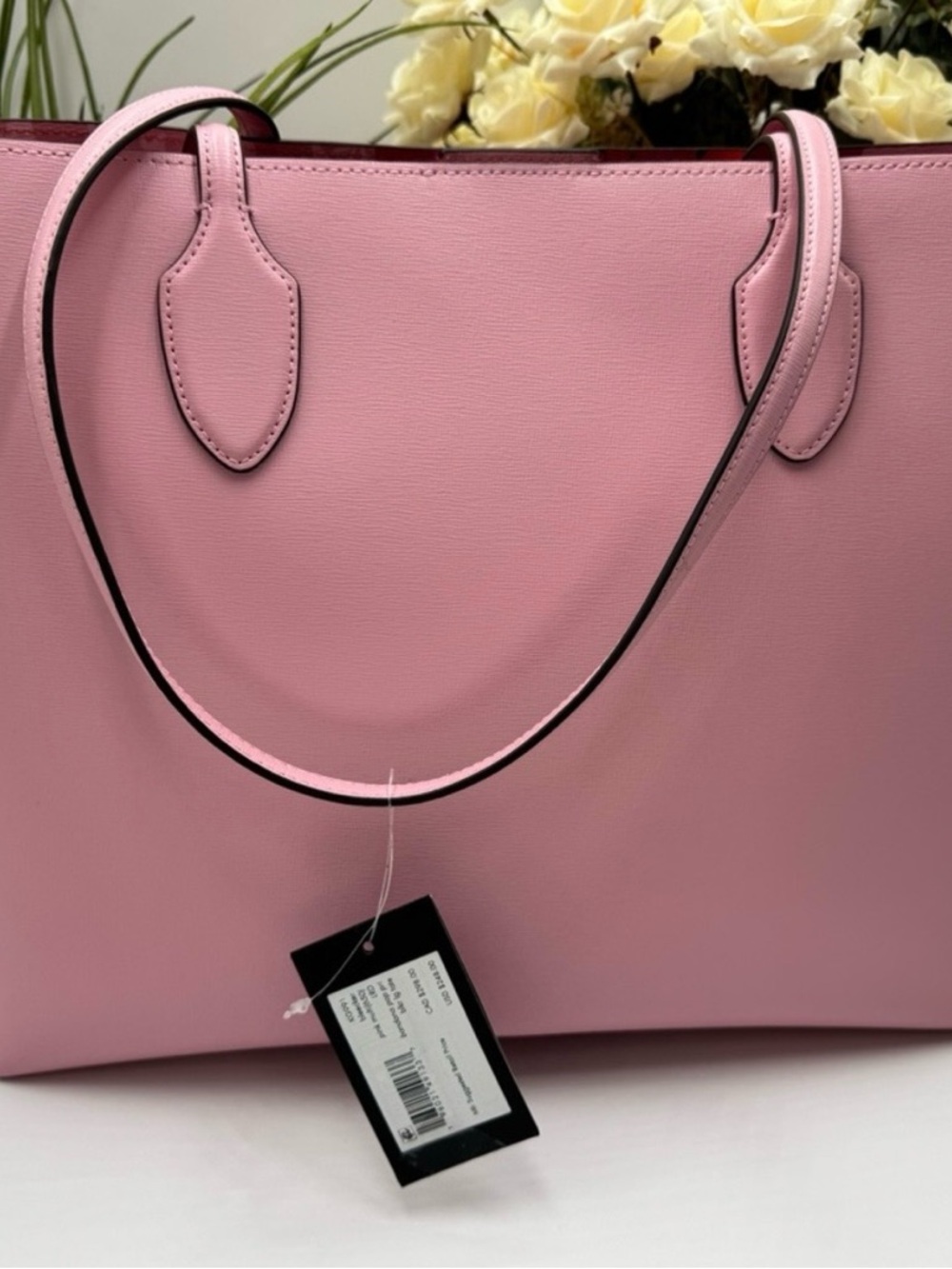 Kate Spade Bleecker large tote bag in pink bandanna saffiano leather - Picture 2 of 5